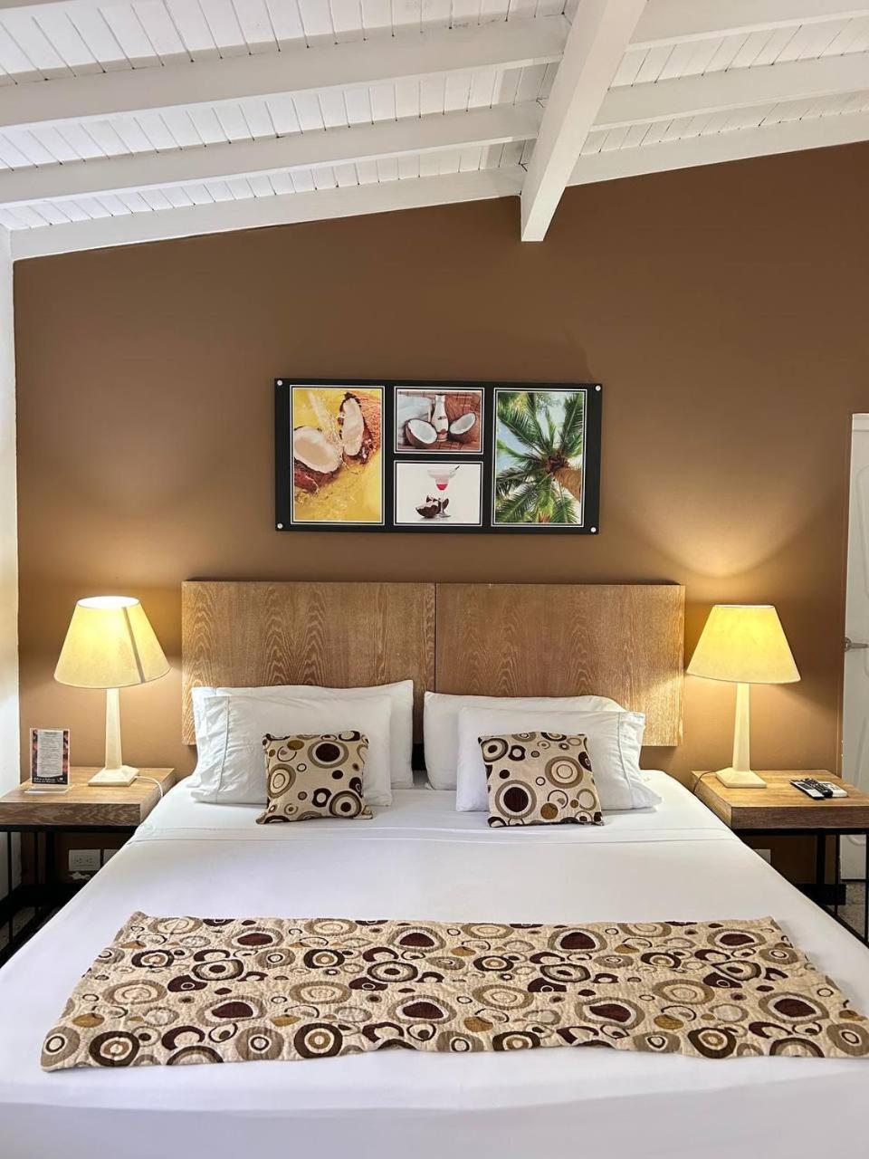 Hotel Aromax Del Campestre 麦德林 外观 照片