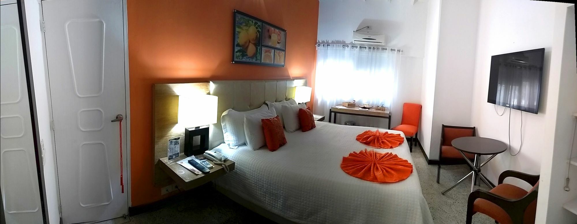 Hotel Aromax Del Campestre 麦德林 外观 照片