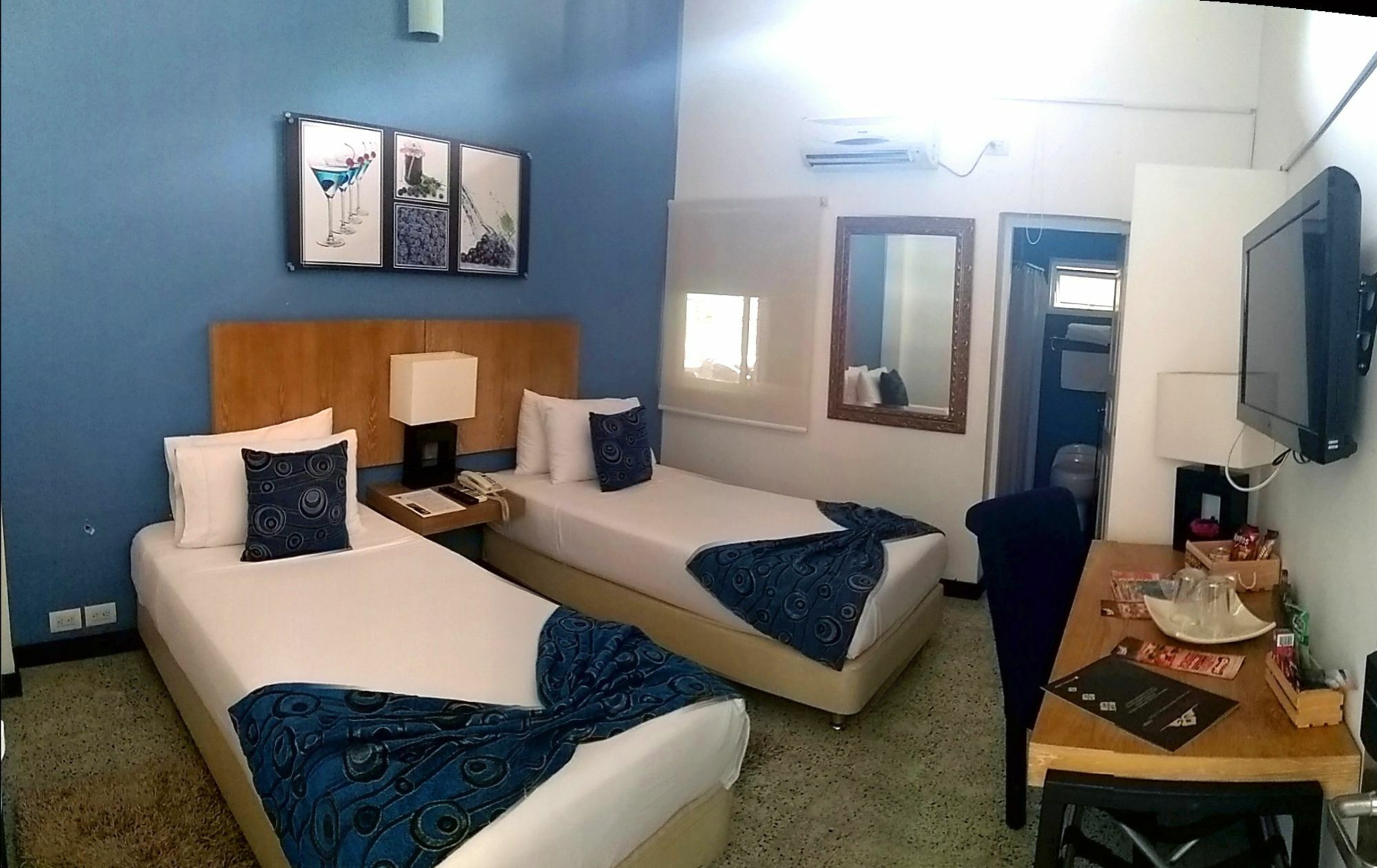 Hotel Aromax Del Campestre 麦德林 外观 照片